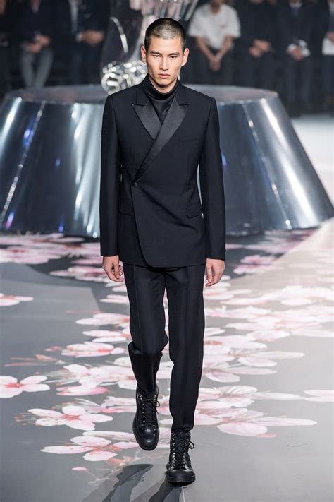 Men's Dior Suits 